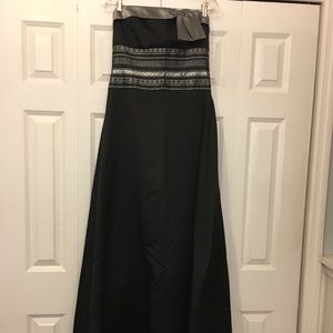 Floor length David’s Bridal wedding or prom dress